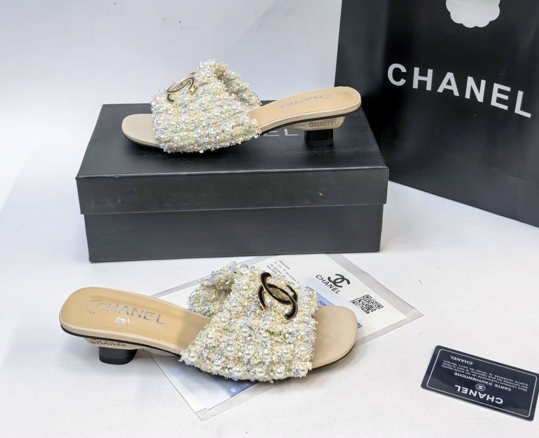 босоножки chanel,тапочки женские chanel,тапочки chanel,сандалии chanel,шлепанцы chanel