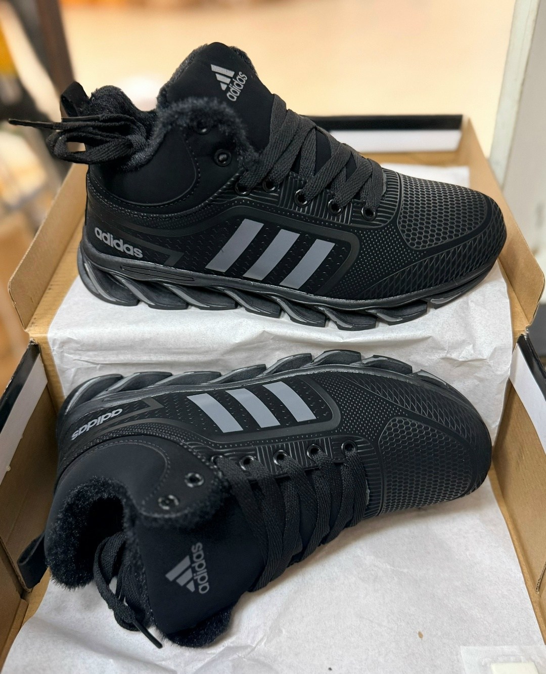 кроссовки мужские зимние adidas,зимние кроссовки adidas,зимние кроссовки адидас оригинал,кроссовки адидас мужские зимние,кроссовки мужские зимние