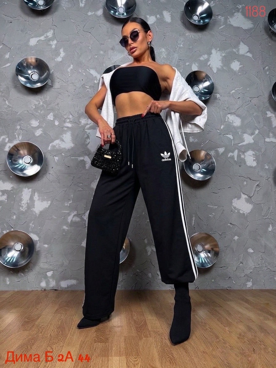 спортивные брюки adidas originals коричневый,спортивные штаны широкие,спортивные штаны женские,брюки женские спортивные,штаны широкие