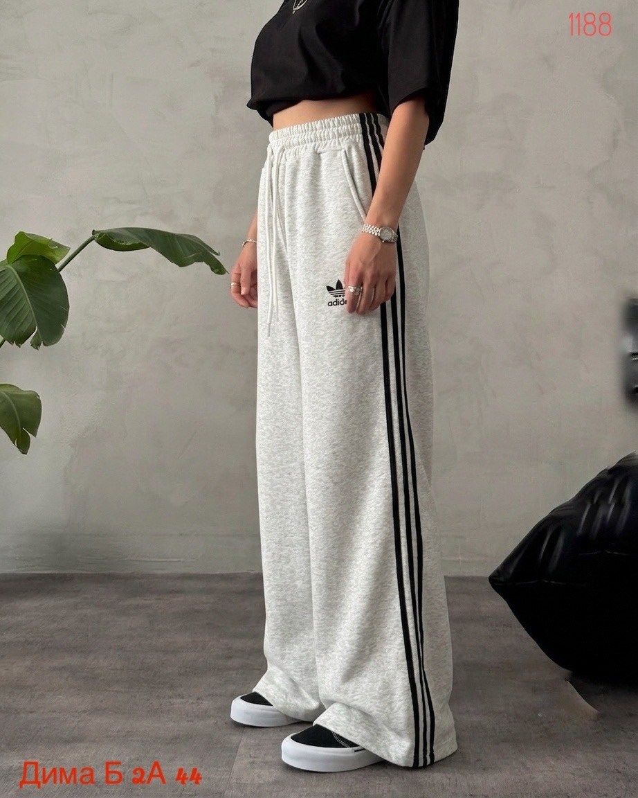 спортивные брюки adidas originals коричневый,спортивные штаны широкие,спортивные штаны женские,брюки женские спортивные,штаны широкие