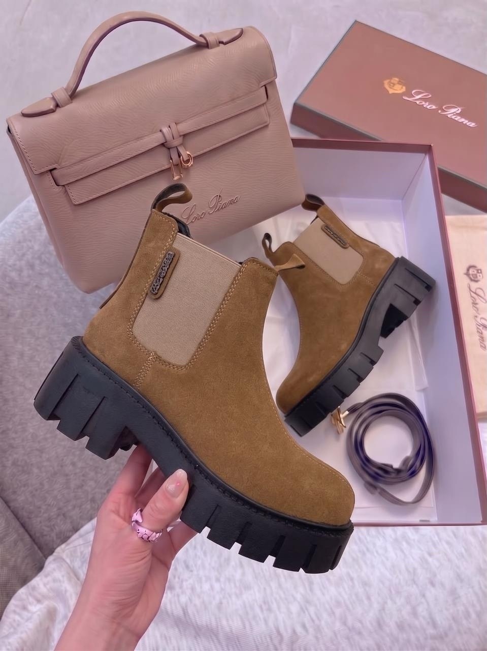,женские ботинки,женская ,ботинки прада,ботинки челси prada женские