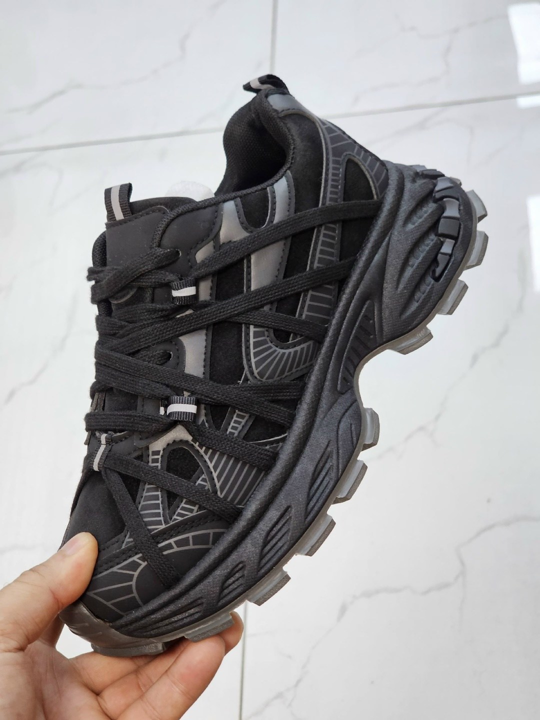 кроссовки мужские balenciaga bouncer sneaker коричневый,кроссовки balenciaga,кроссовки balenciaga track,balenciaga коричневые кроссовки-вышибалы,коричневые кроссовки balenciaga