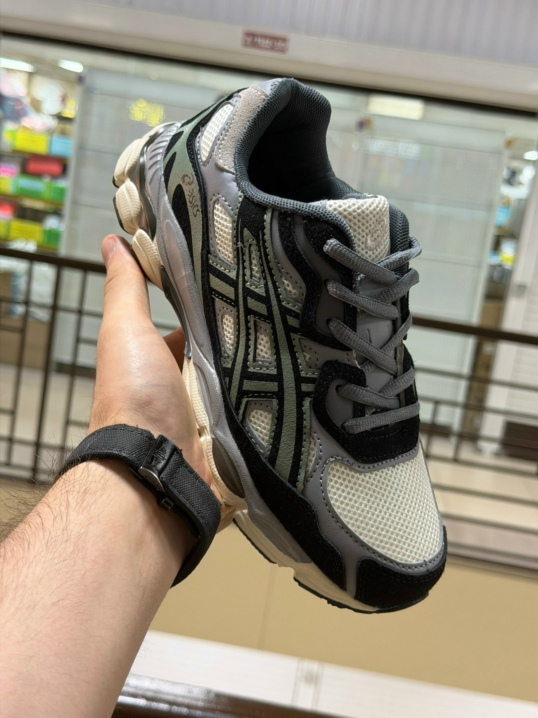 кроссовки asics gel nyc,кроссовки asics gel-nyc oyster grey,кроссовки asics,кроссовки asics gel,кроссовки мужские асикс