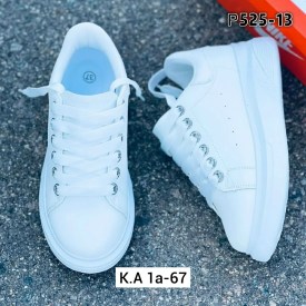 Кроссовки