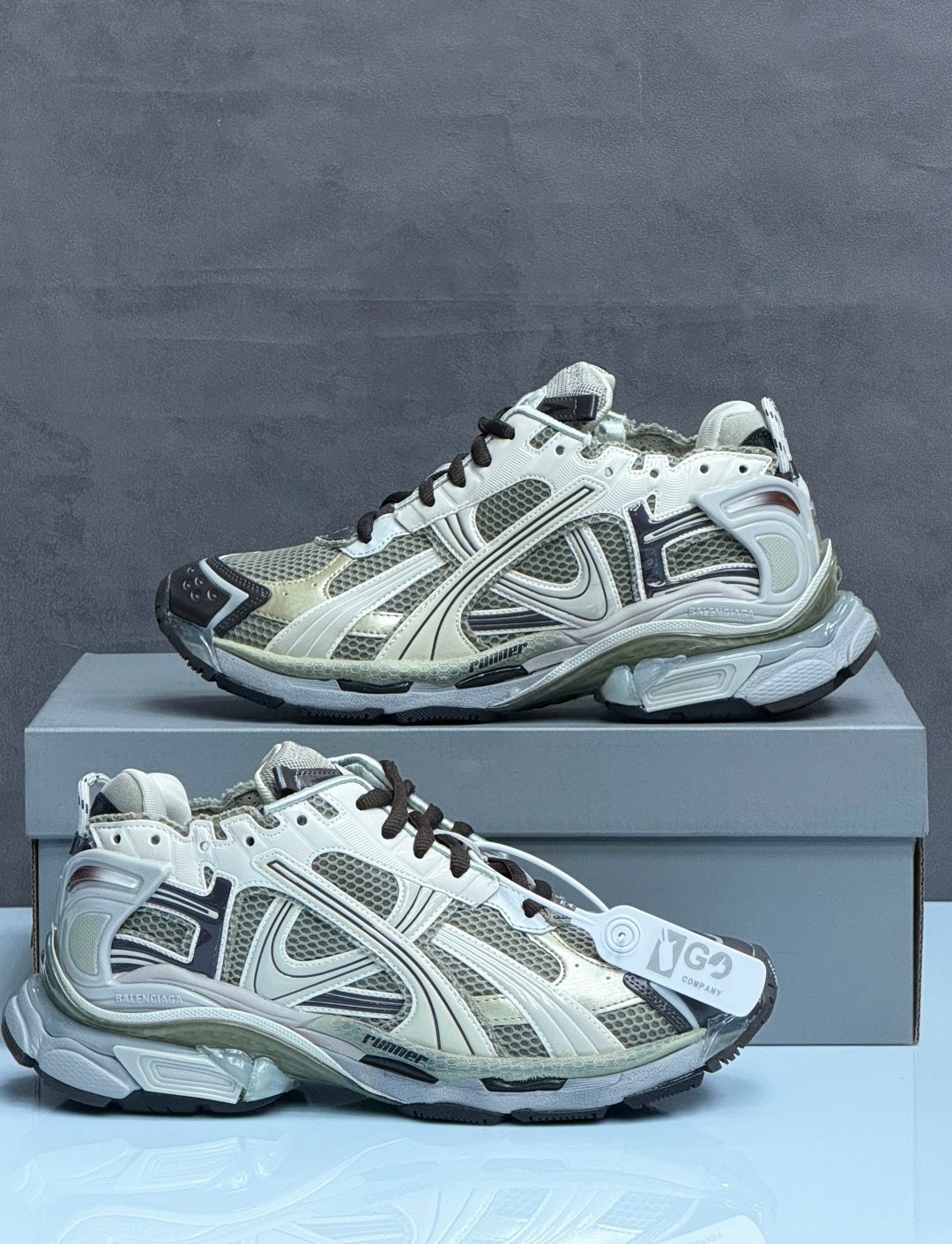 кроссовки balenciaga,кроссовки balenciaga runner 2.0 beige,мужские кроссовки balenciaga runner черный серый,кроссовки мужские balenciaga,кроссовки balenciaga runner