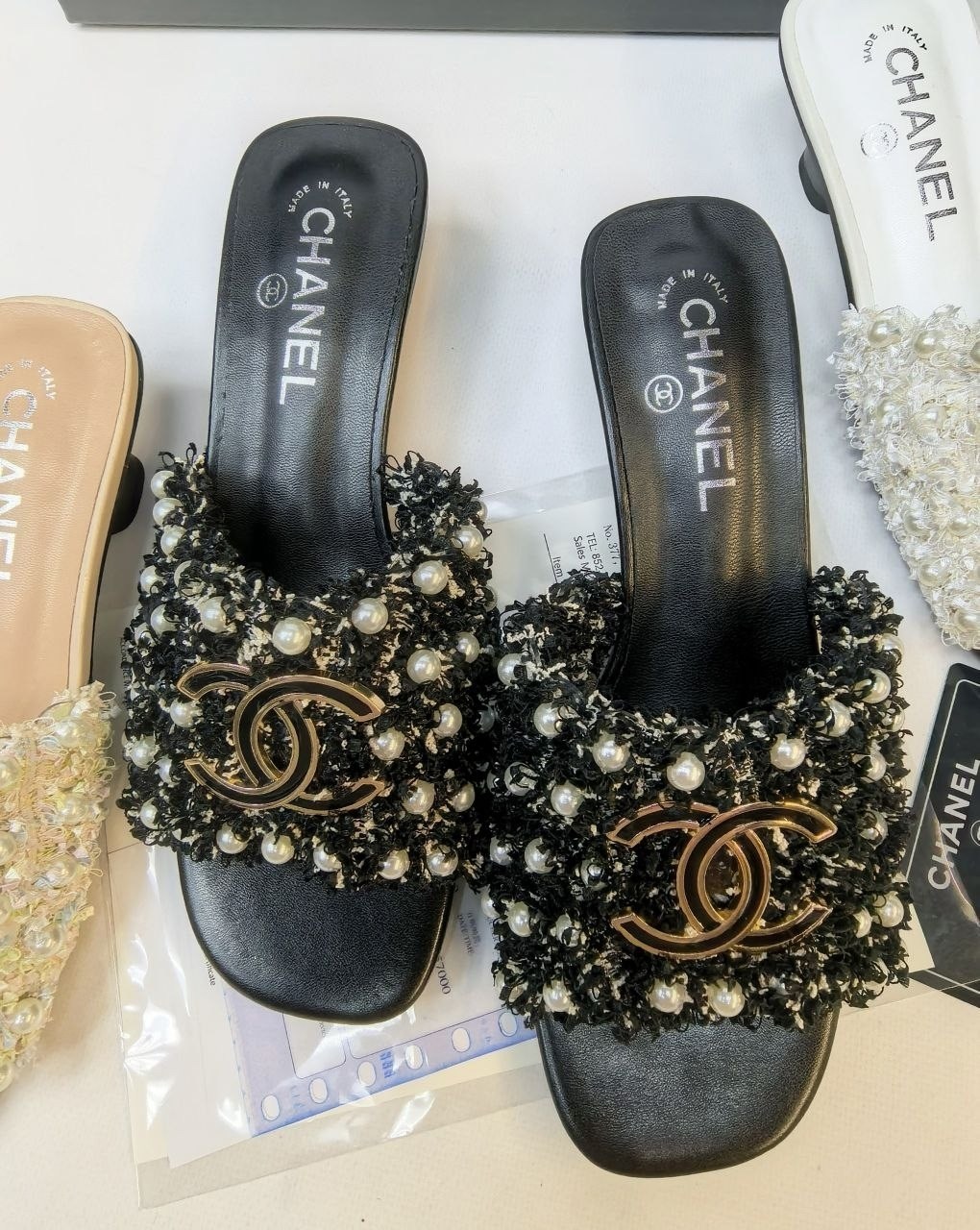 босоножки chanel,тапочки женские chanel,тапочки chanel,сандалии chanel,шлепанцы chanel