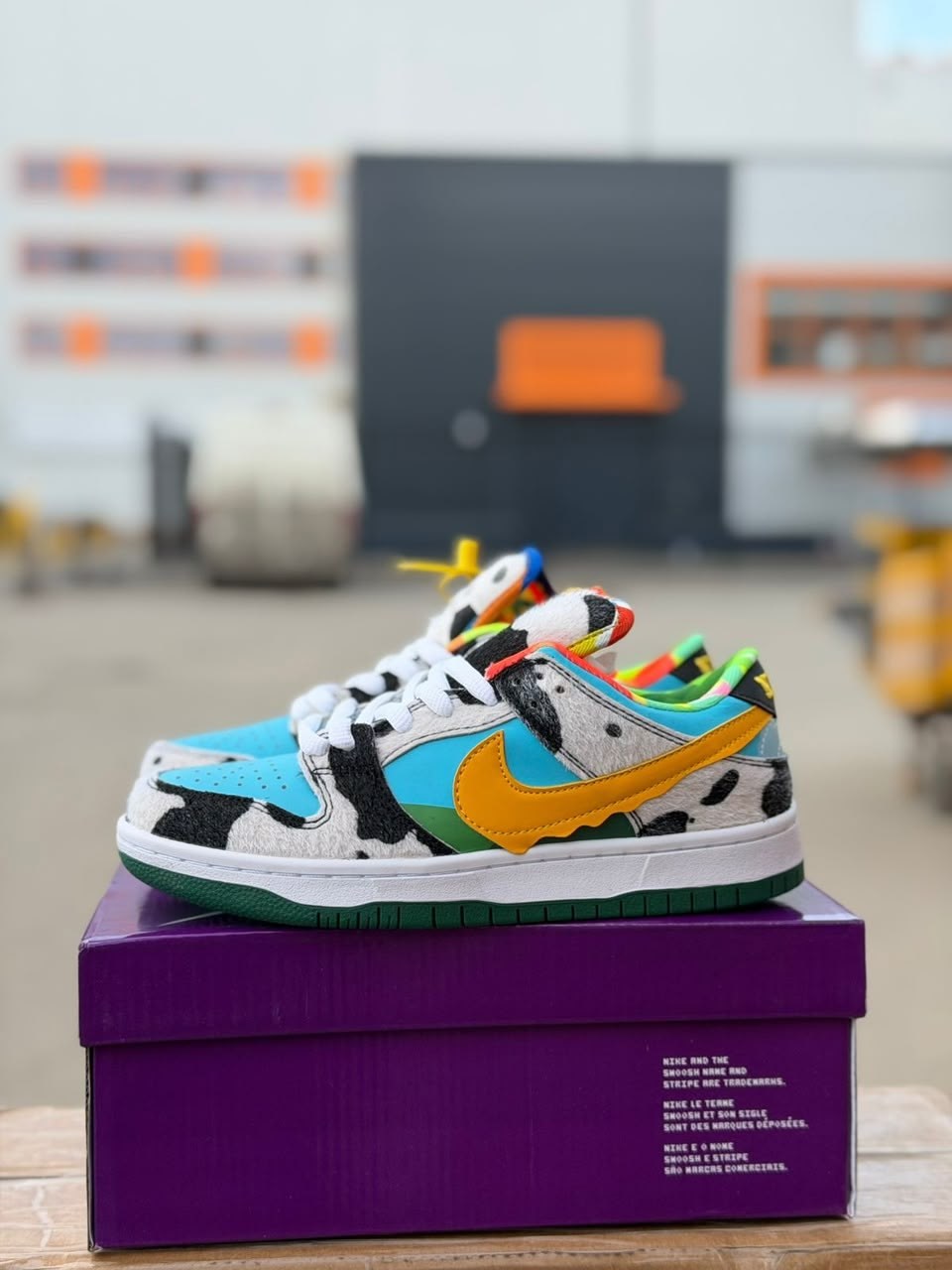 кроссовки nike ben & jerry's x dunk low sb 'chunky dunky',nike dunk sb low,кроссовки nike sb dunk low,nike dunk low,кроссовки nike sb dunk low jerry's