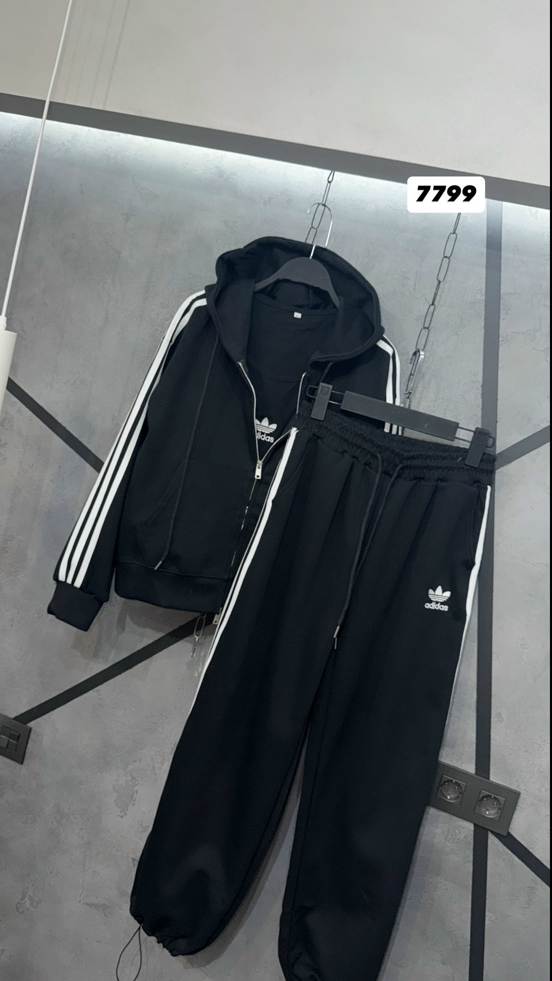 спортивный костюм adidas originals,костюм адидас ориджинал красный,костюм адидас красный,спортивный костюм adidas,костюм адидас женский