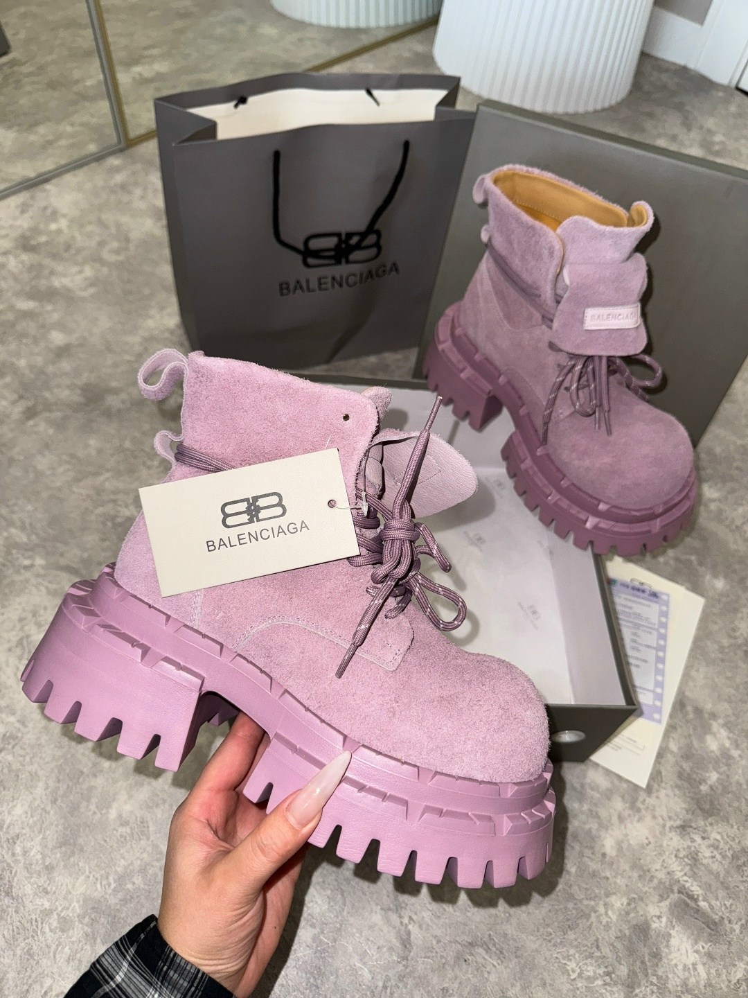 ботинки осенние баленсиага balenciaga цвет пурпурно-розовый,женские ботинки balenciaga,ботинки осенние balenciaga balenciaga розово-пурпурный,ботинки balenciaga,ботинки осенние balenciaga