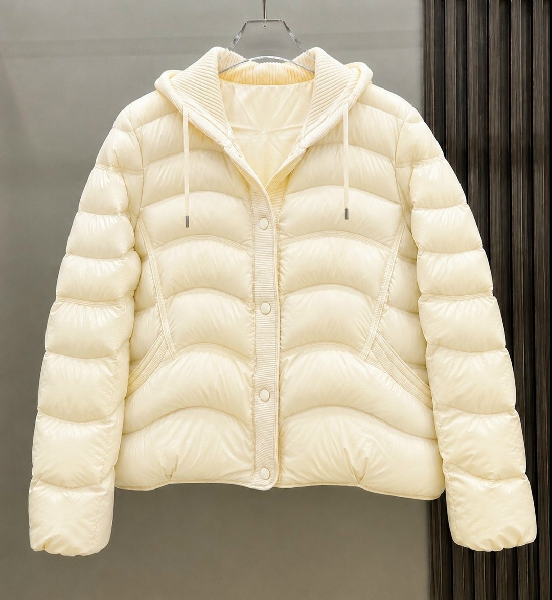 пуховик moncler,пуховик женский,пуховик с капюшоном,куртка женская,куртка пуховик