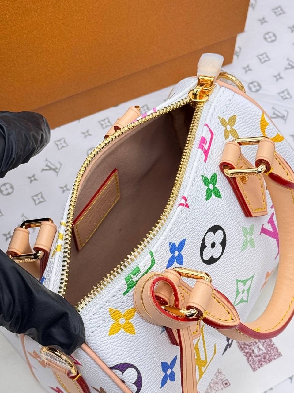 louis vuitton сумка на плечо,сумка louis vuitton,louis vuitton сумка на плечо круглая,louis vuitton женская сумка,louis vuitton сумка на плечо мешок