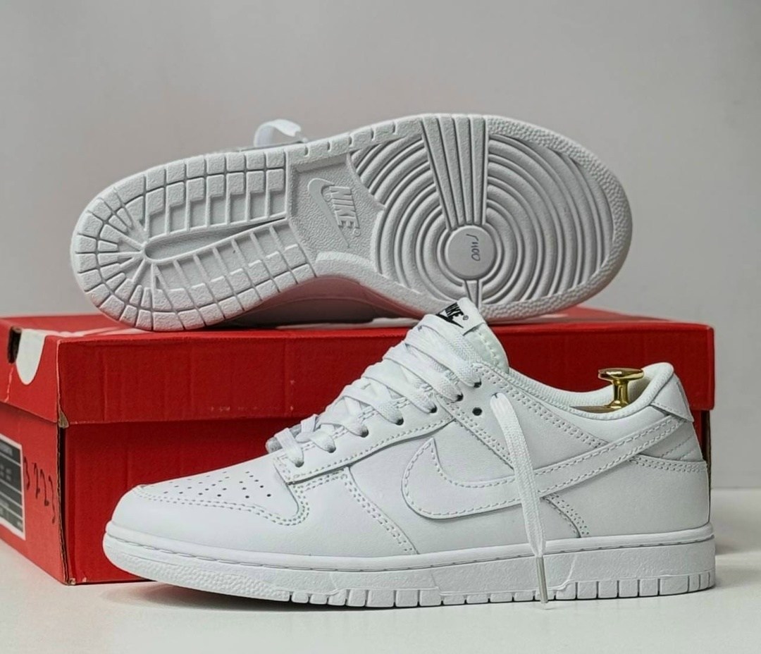 nike dunk low triple white,nike dunk low,nike dunk low white,кроссовки nike dunk low,кроссовки