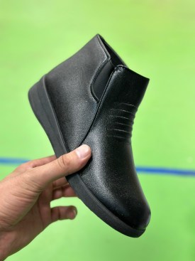 Ботинки