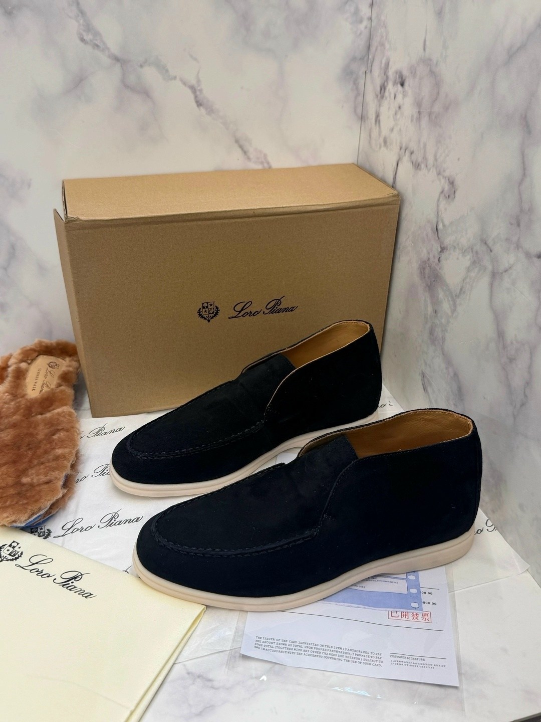 лоферы из натуральной замши loro piana,лоферы loro piana,,лоферы мужские loro piana,замшевые лоферы loro piana