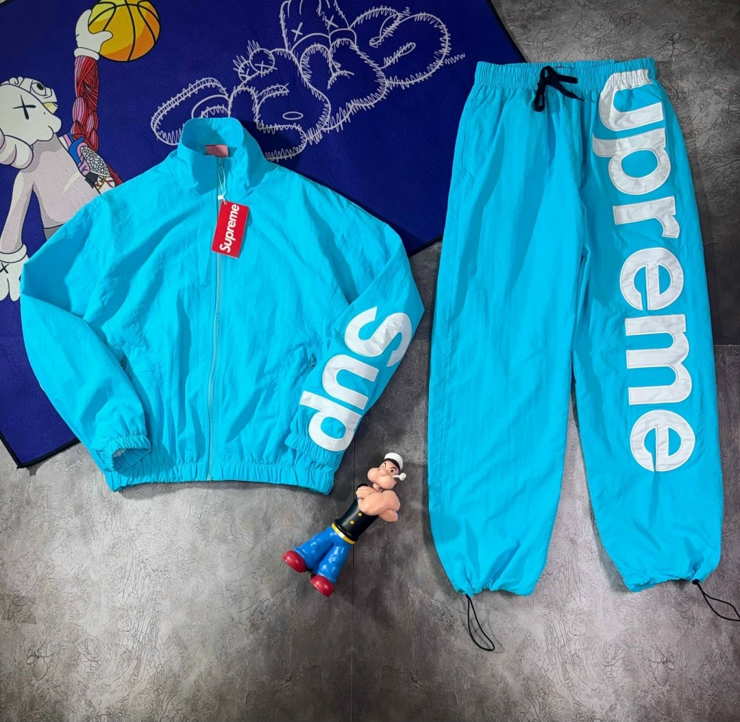 куртка суприм,суприм одежда,суприм,спортивные костюм,куртка supreme