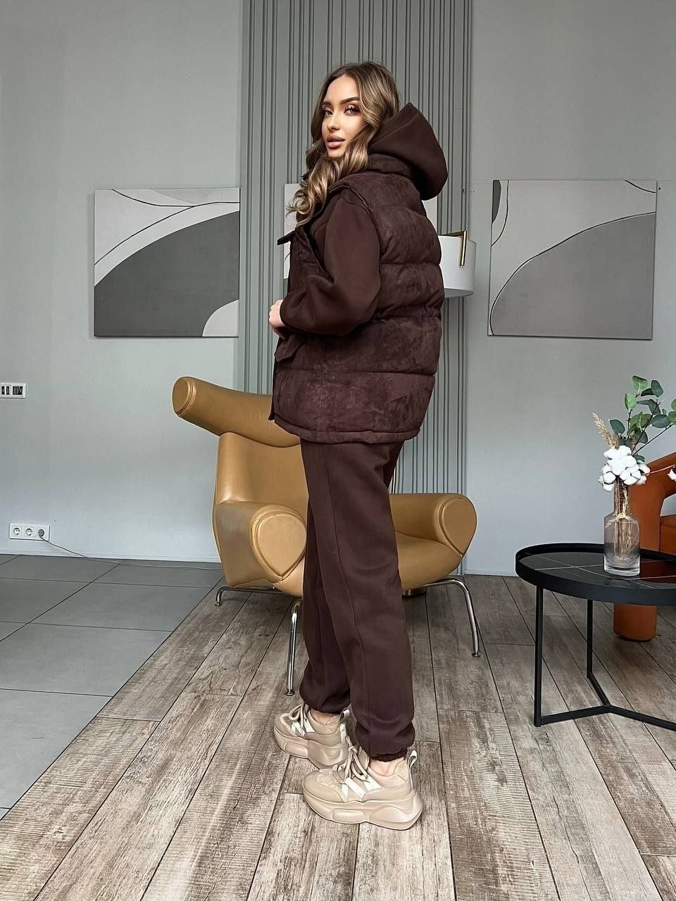 костюм женский тройка утепленный,костюм женский спортивный теплый на флисе с жилеткой,костюм женский на флисе,теплый костюм женский,бежевый спортивный костюм с жилеткой