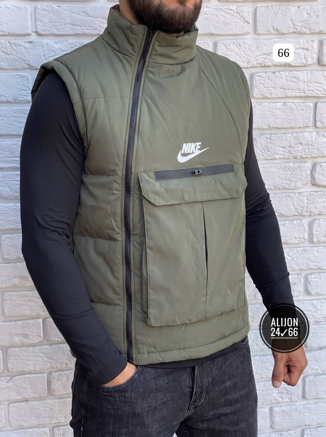 жилетка nike,жилетка мужская,жилет мужской,мужские жилеты nike,безрукавка мужская