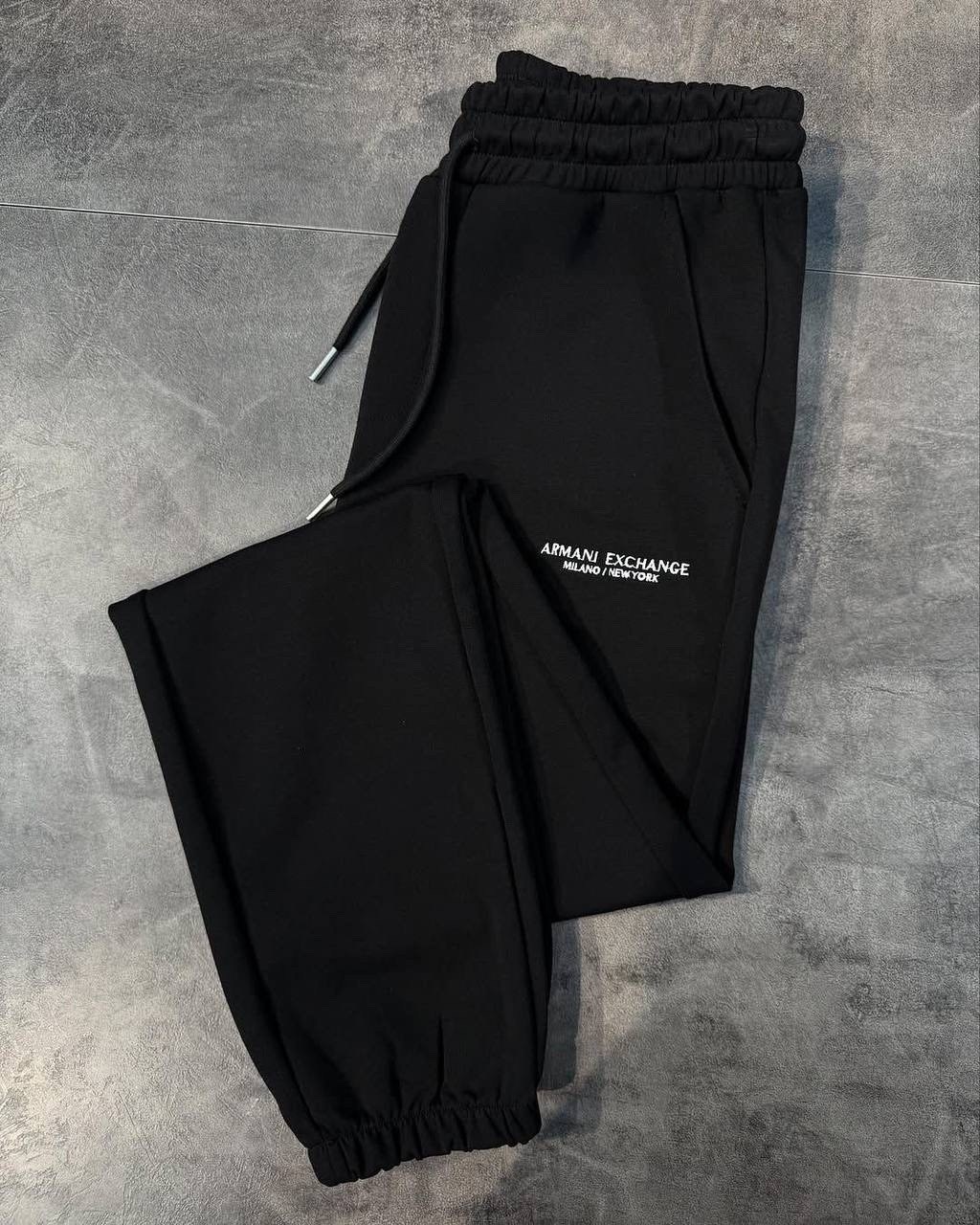 спортивный костюм armani,мужской спортивный костюм,спортивный костюм для мужчин,костюм спортивный,спортивный костюм emporio armani