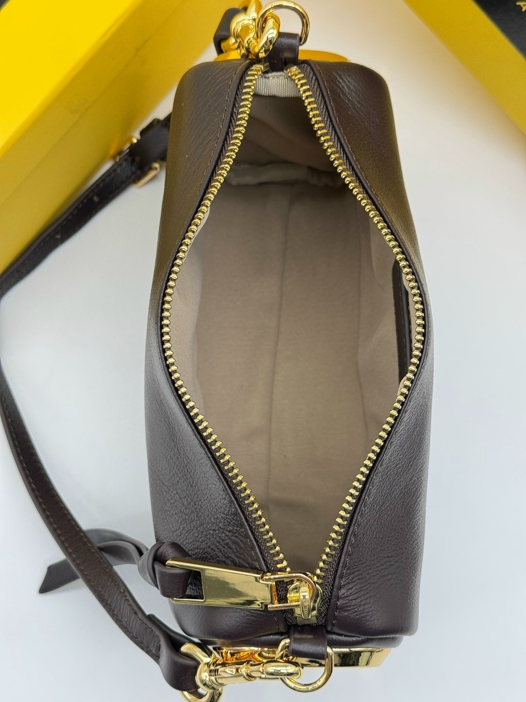 сумка marc jacobs женская,сумка marc jacobs,сумка марк джейкобс,сумка marc jacobs натуральная кожа,marc jacobs сумка на плечо
