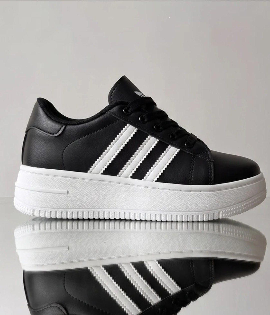 ,кроссовки adidas,кроссовки женские черные,кроссовки женские,черные кроссовки
