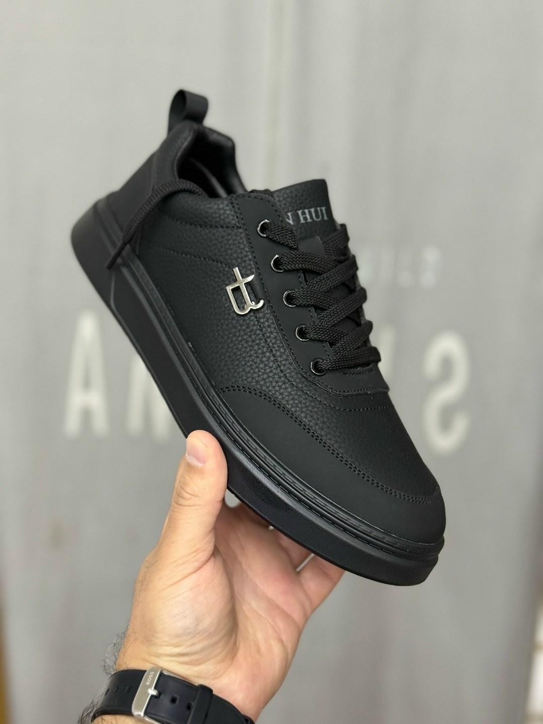 кроссовки мужские boss,кроссовки boss,кроссовки hugo boss,кеды boss,