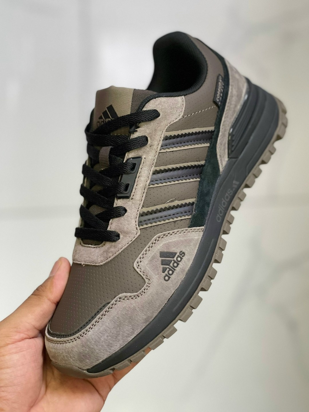 adidas мужские кроссовки,кроссовки adidas,кроссовки adidas zx 750,кроссовки adidas zx 750 серые,кроссовки адидас