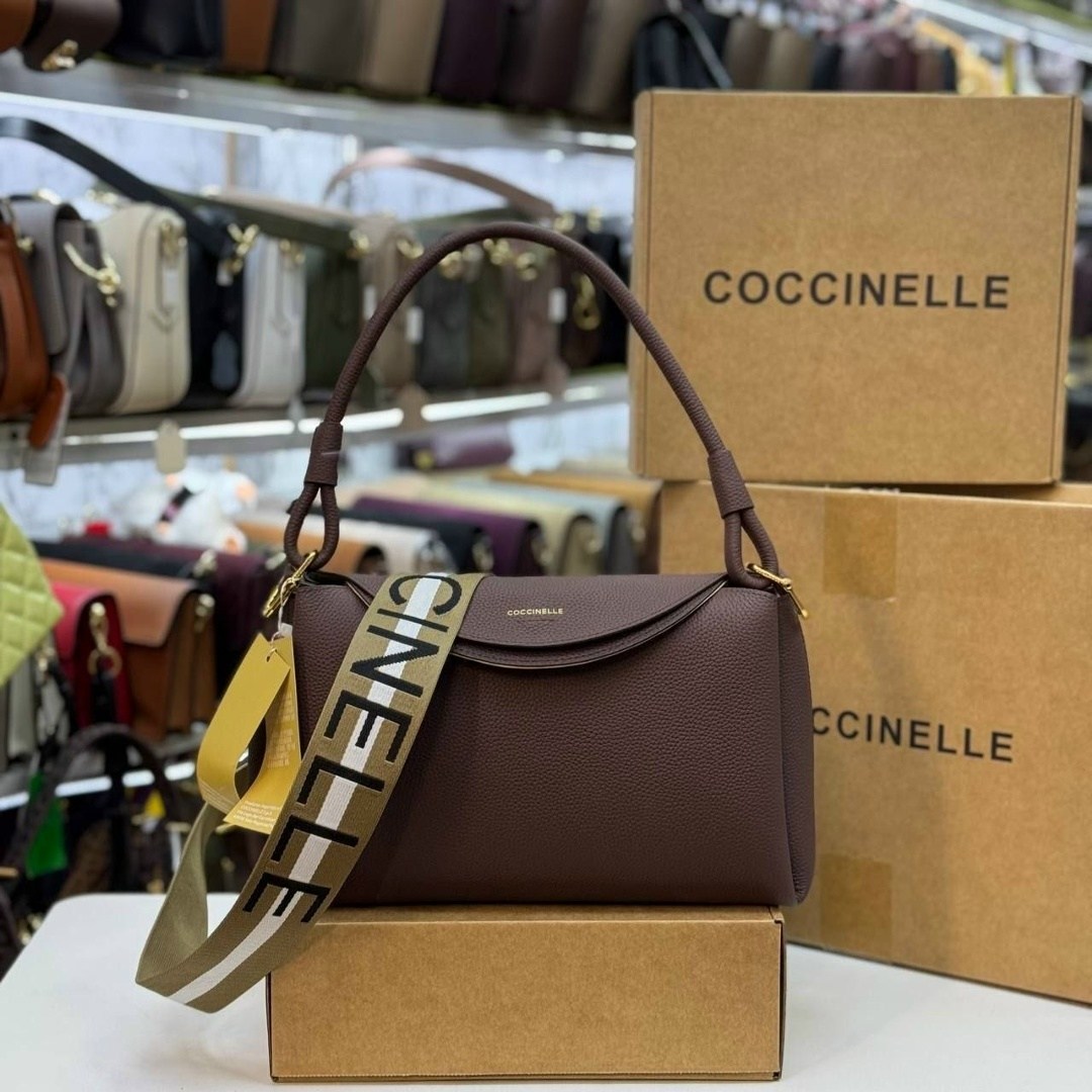 сумка coccinelle,сумка женская coccinelle,брендовые сумочки,стильная сумочка,сумка женская брендовая