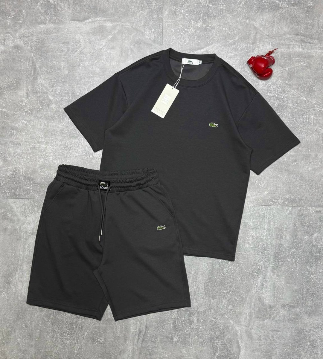 летний костюм с шортами,спортивный костюм lacoste,костюм лакост мужской,костюм шорты и футболка,летние костюмы