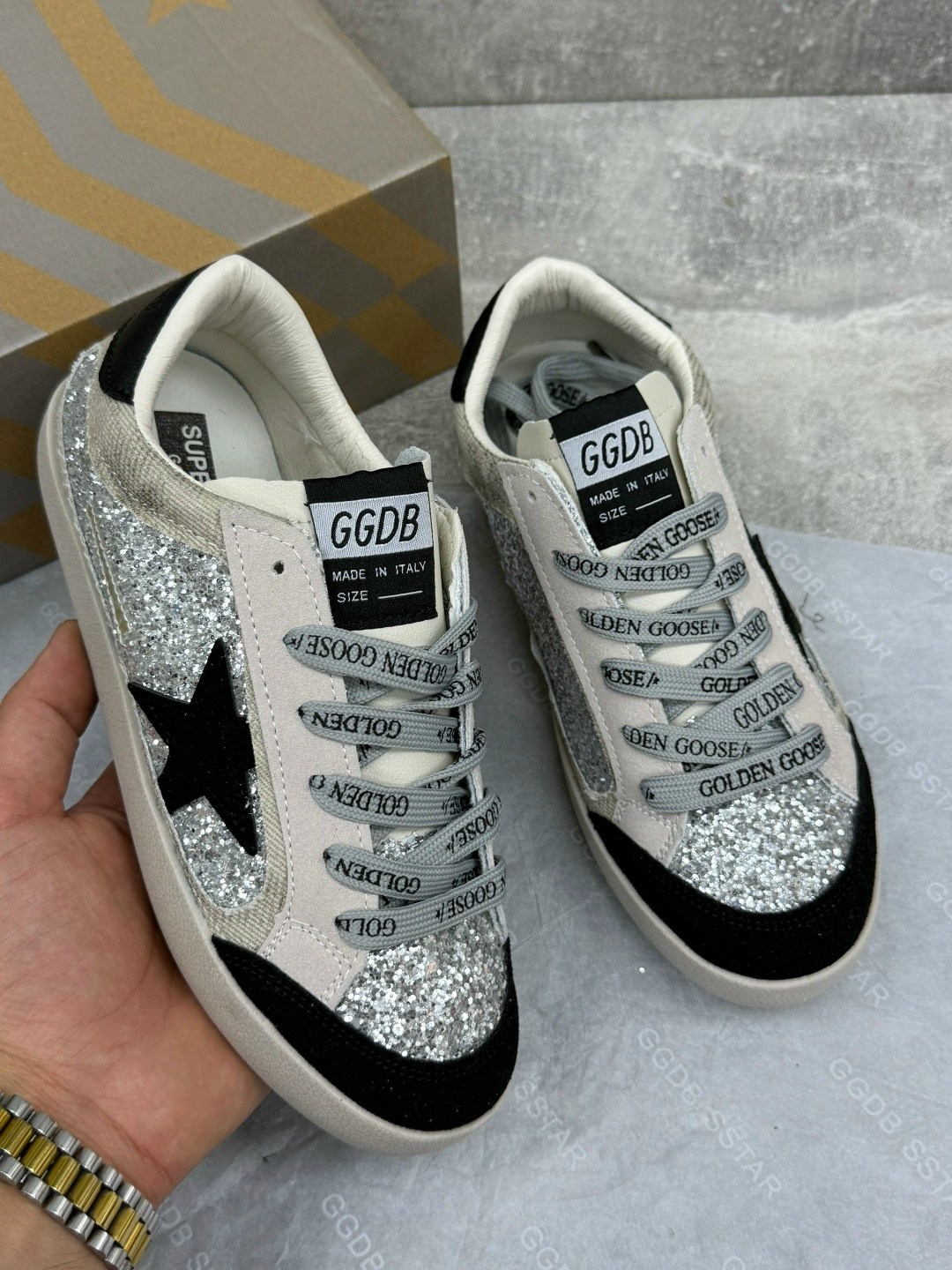 ,кеды golden goose,кроссовки golden goose,golden goose кеды женские,кроссовки golden goose с пайетками на платформе
