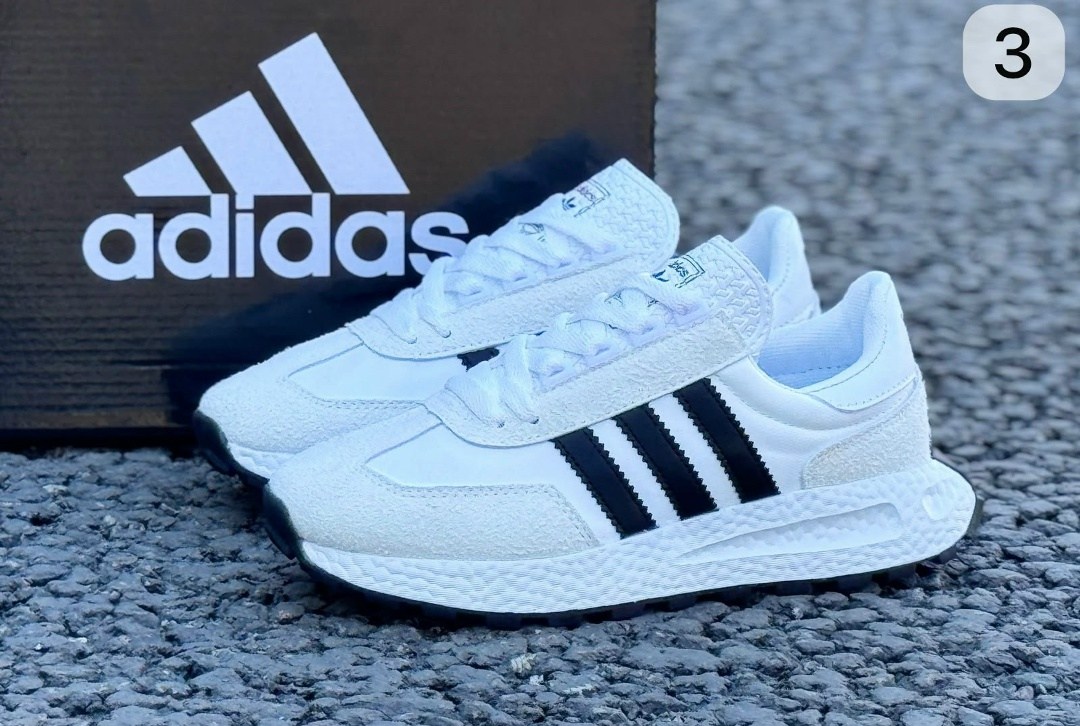 кроссовки adidas,кроссовки мужские adidas,,мужской кроссовки,кроссовки адидас белые с черными полосками