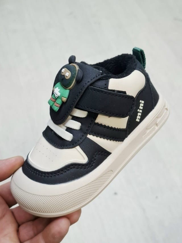 ,adidas hoops 2.0 зимние,кроссовки детская, детская,кроссовки закрытые