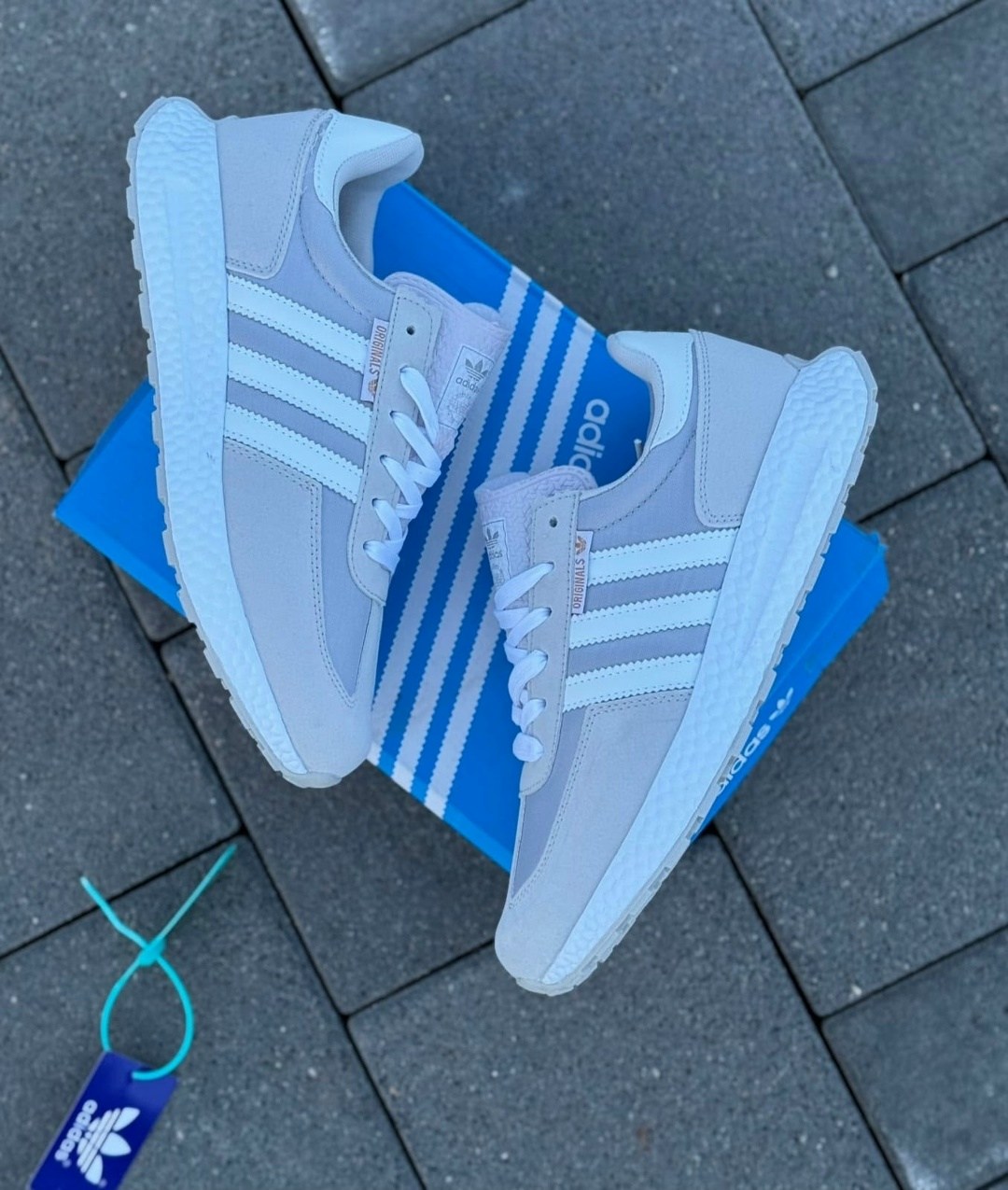 мужские кроссовки adidas,,кроссовки adidas,кроссовки adidas iniki,кроссовки адидас