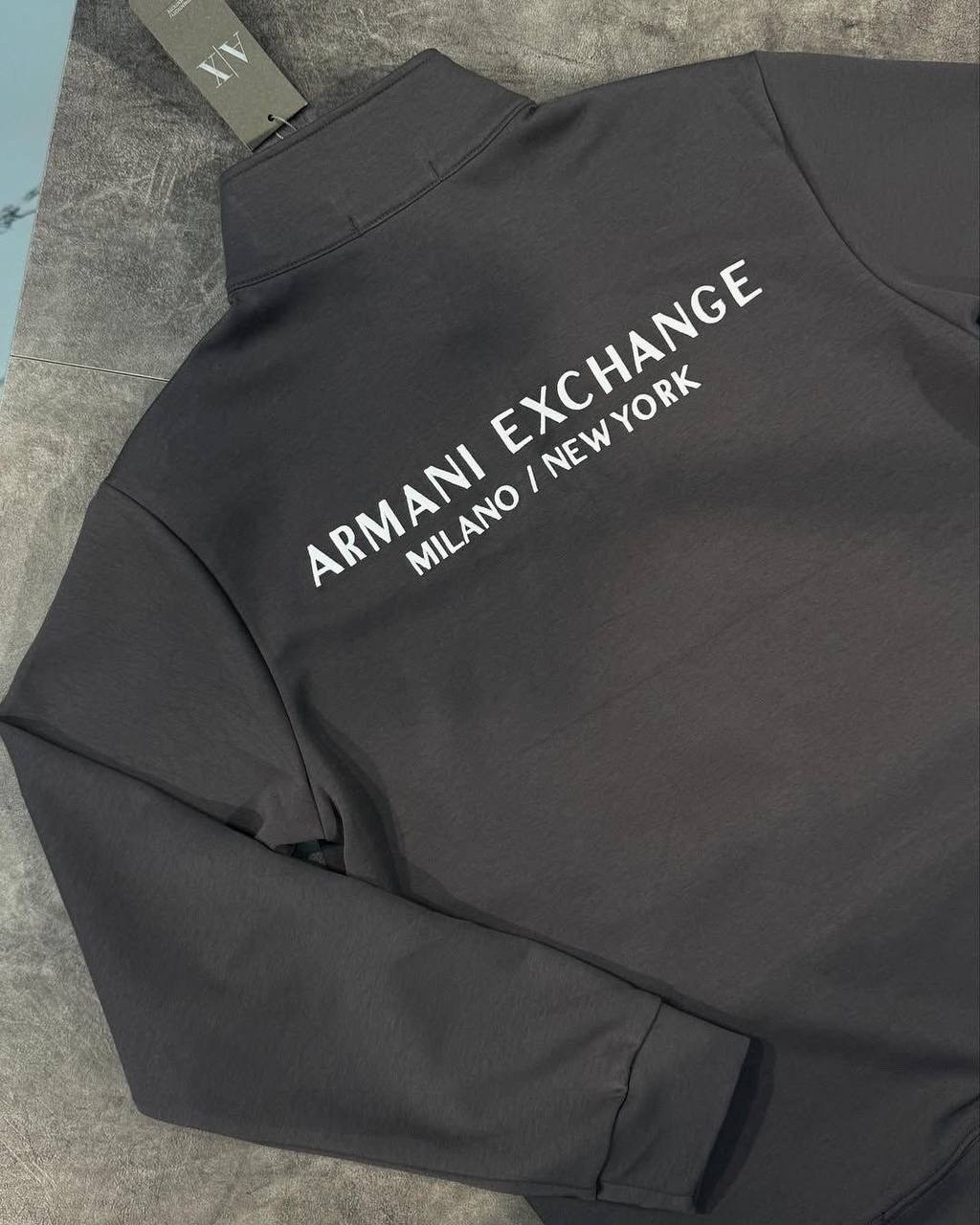 спортивный костюм armani,мужской спортивный костюм,спортивный костюм для мужчин,костюм спортивный,спортивный костюм emporio armani