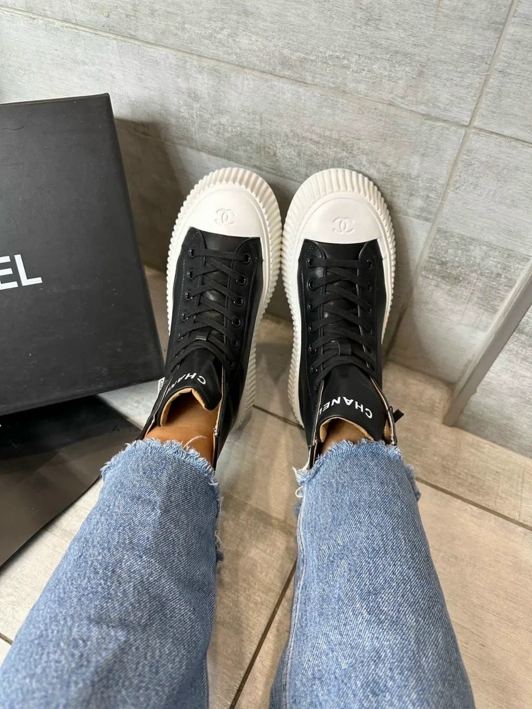 кеды chanel,ботинки челси баленсиага,,кеды высокие chanel 39,кеды женские высокие chanel черный