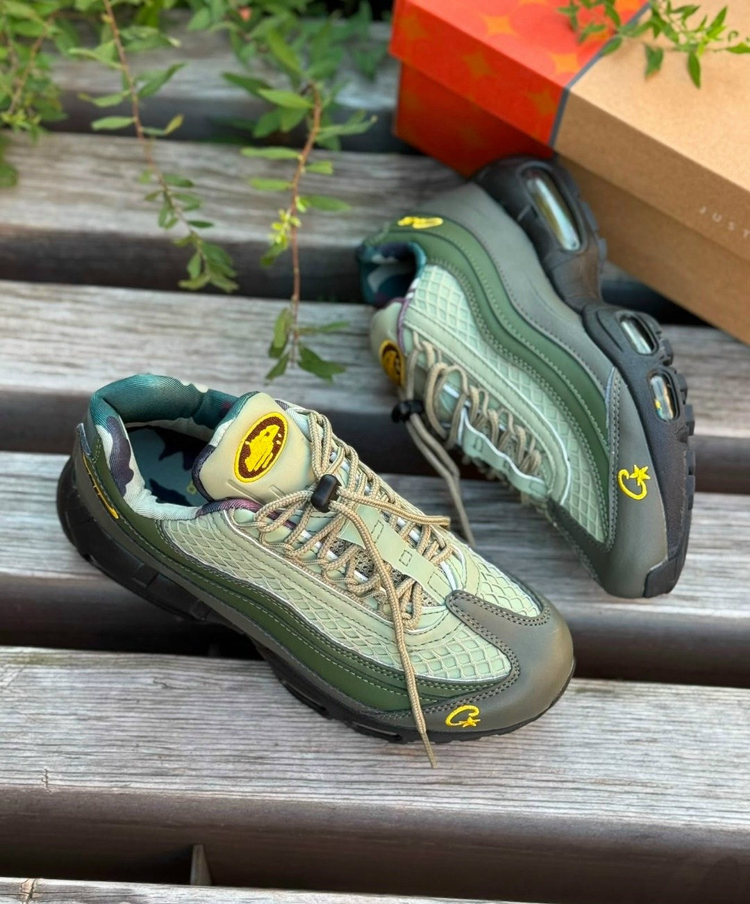 кроссовки nike air max 95 sp corteiz gutta green,кроссовки nike air max 95,nike air max 95 corteiz,nike air max 95,nike air max 95 corteiz sp gutta green