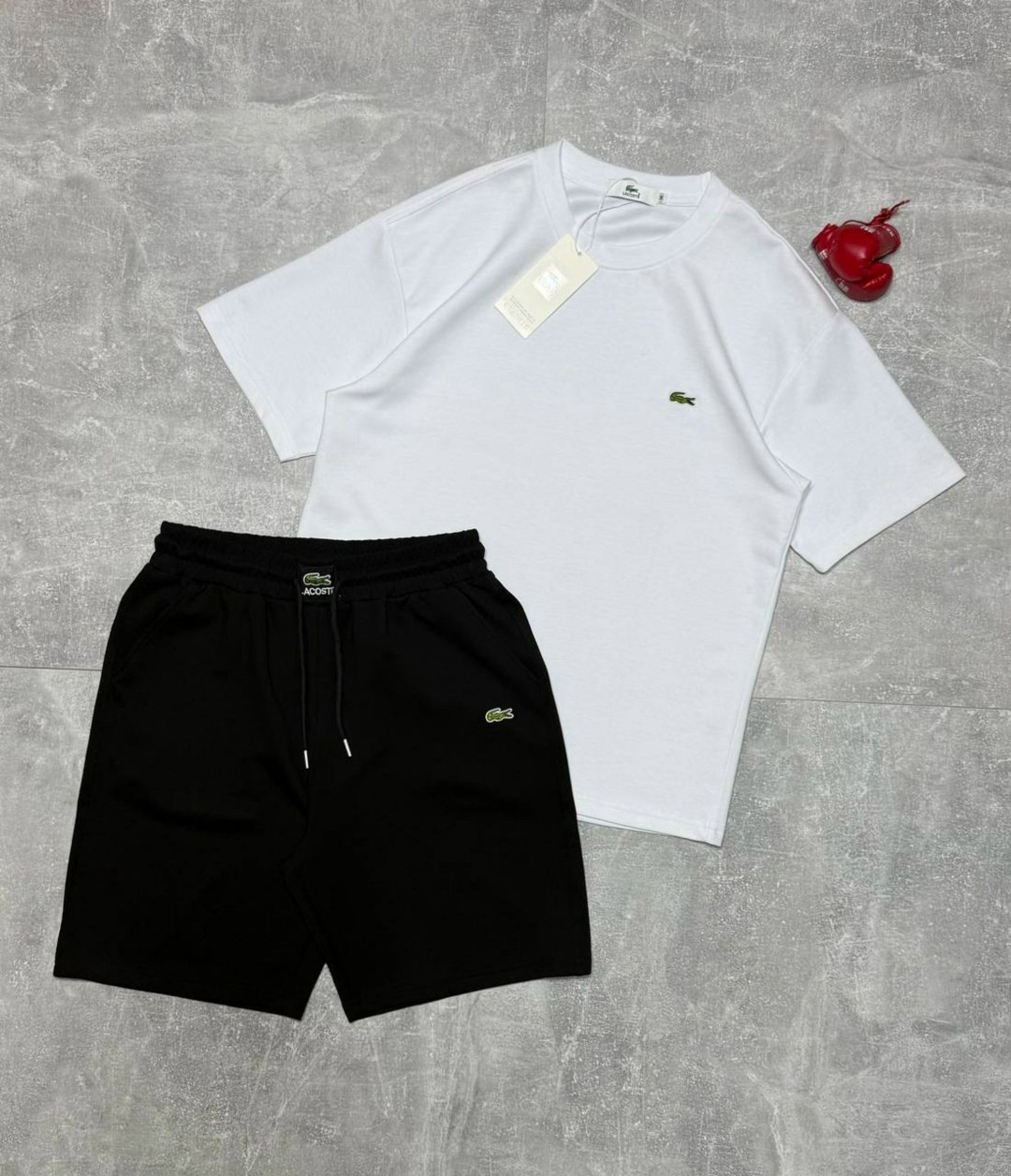 летний костюм с шортами,спортивный костюм lacoste,костюм лакост мужской,костюм шорты и футболка,летние костюмы