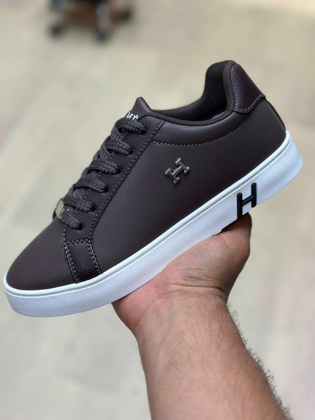 ,кеды tommy hilfiger,повседневная ,черные кроссовки,обуви
