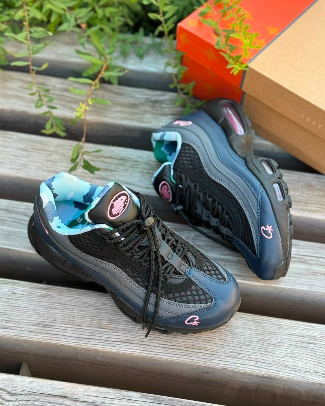 nike air max 95 corteiz,corteiz x nike air max 95,кроссовки nike air max 95,nike кроссовки air max 95 pink beam из коллаборации с corteiz черный,nike air max 95