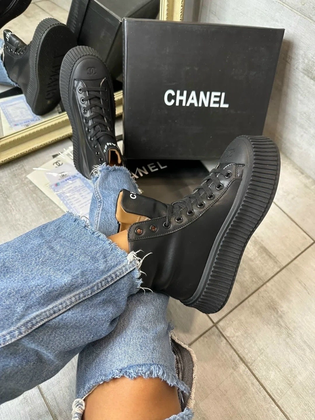 кеды chanel,ботинки челси баленсиага,,кеды высокие chanel 39,кеды женские высокие chanel черный