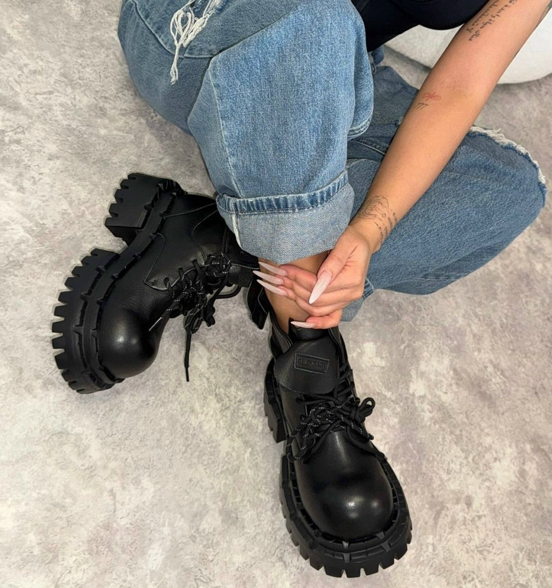 ботинки осенние баленсиага balenciaga цвет пурпурно-розовый,ботинки осенние balenciaga balenciaga розово-пурпурный,ботинки осенние balenciaga,ботинки balenciaga арт вх101 арт.5150216,ботинки тракторны