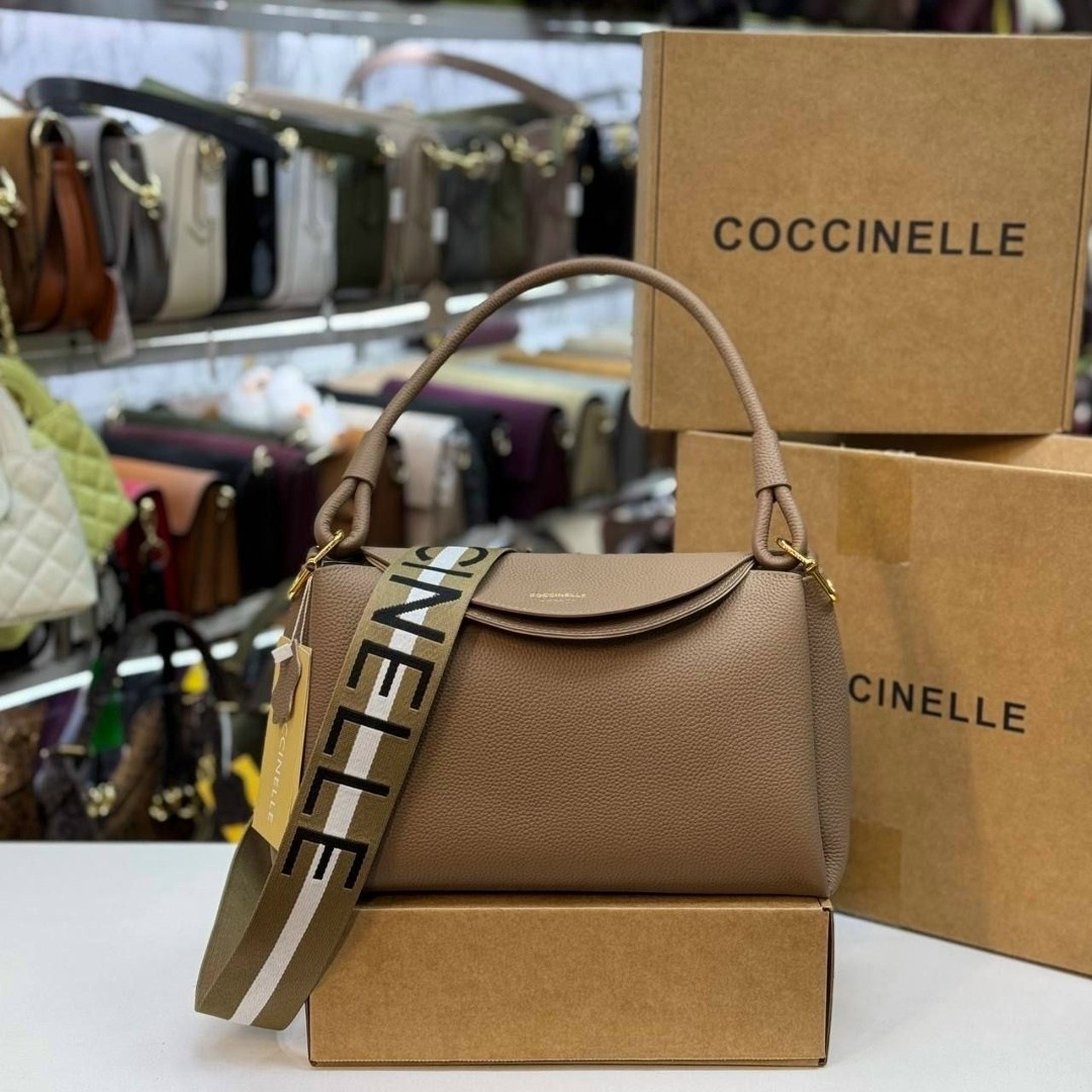 сумка coccinelle,сумка женская coccinelle,брендовые сумочки,стильная сумочка,сумка женская брендовая