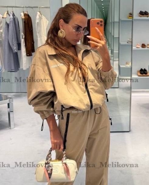 куртка,miu miu куртка,лёгкая куртка,куртка унисекс,куртка с воротником