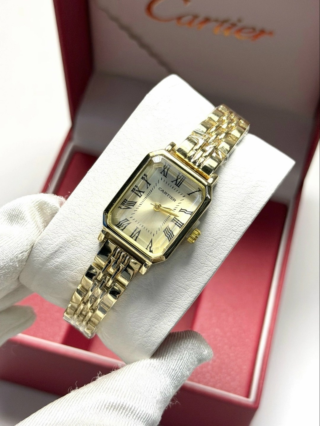 часы женские cartier,женские наручные часы cartier,женские часы,часы картье,cartier наручные часы