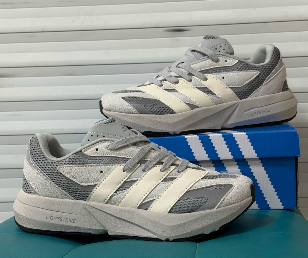 кроссовки adidas,кроссовки мужские adidas,кроссовки мужские женские adidas,кроссовки,кроссовки адидас