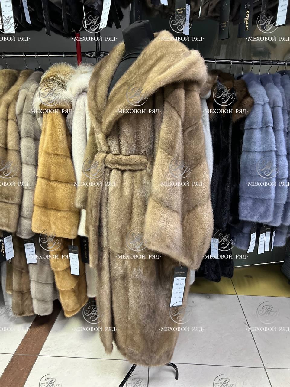 шуба норковая,шуба норка,шуба no name норка размер 42/44 коричневый,шуба из норки,шуба