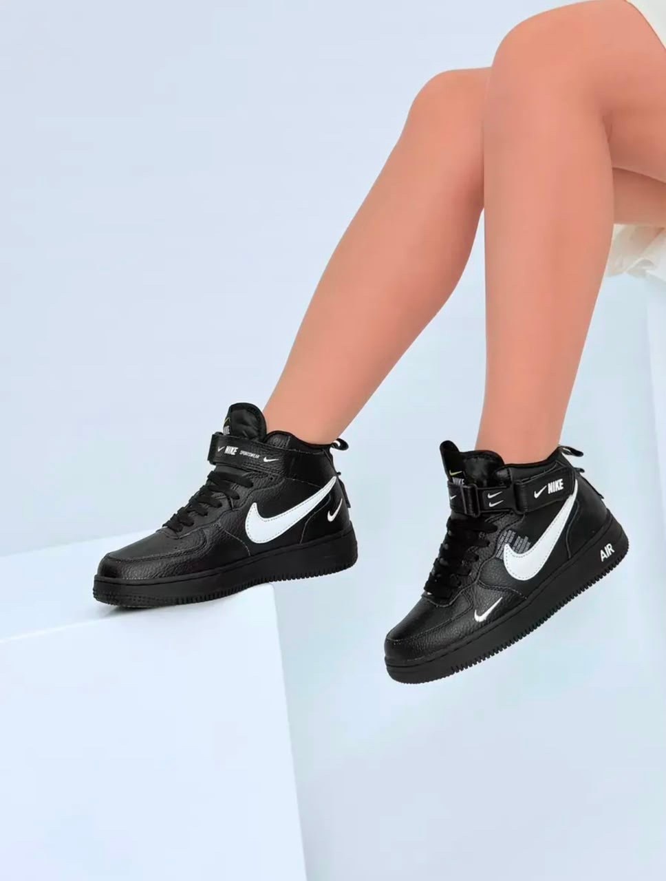зимние кроссовки nike air force 1 07 mid lv8,nike air force 1 mid black,кроссовки мужские зимние nike air,nike air force 1 07 mid lv8,кроссовки мужские зимние nike air force