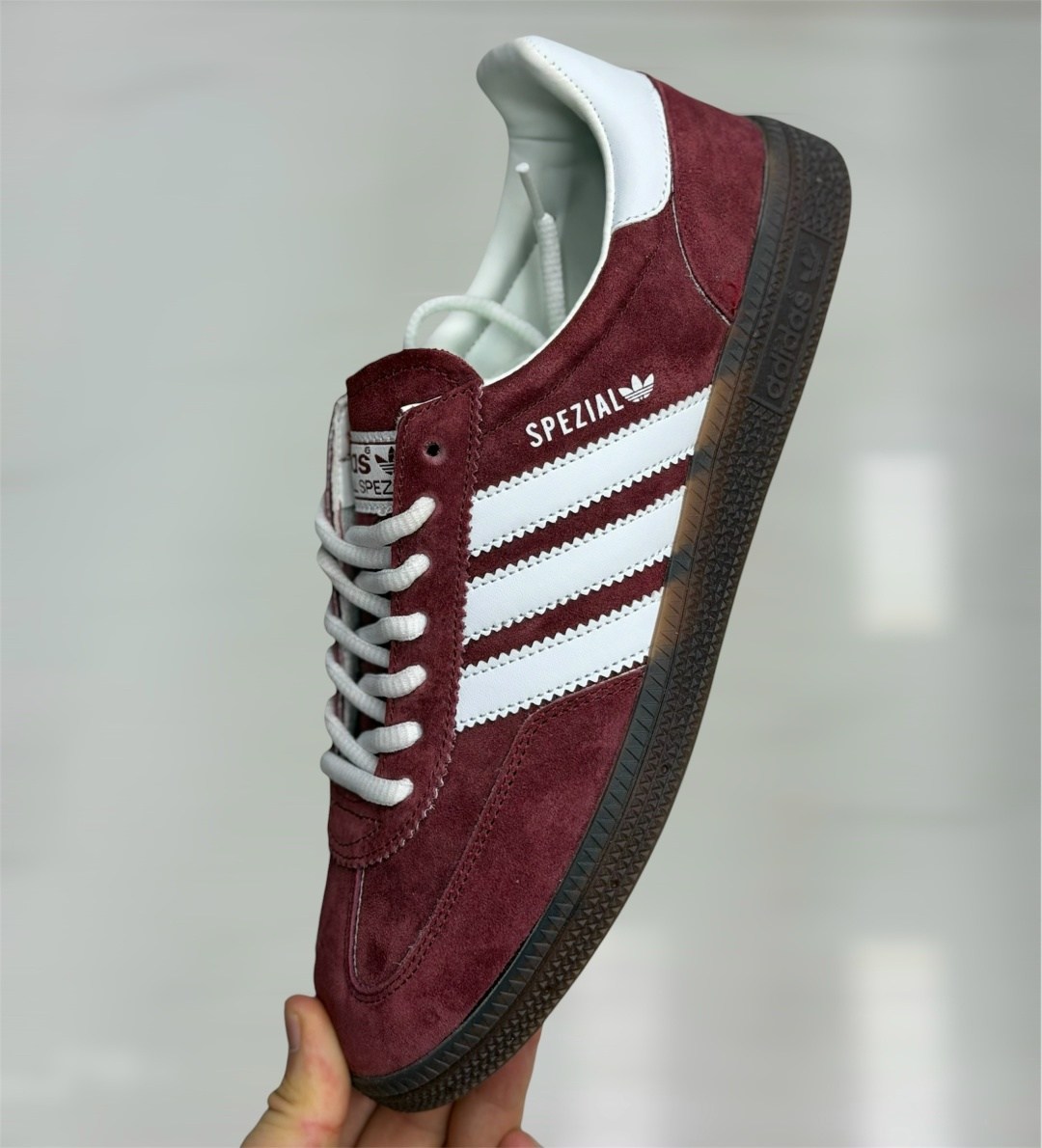 adidas gazelle grey gum,adidas originals gazelle,adidas gazelle grey black,gazelle adidas,кроссовки adida gazelle