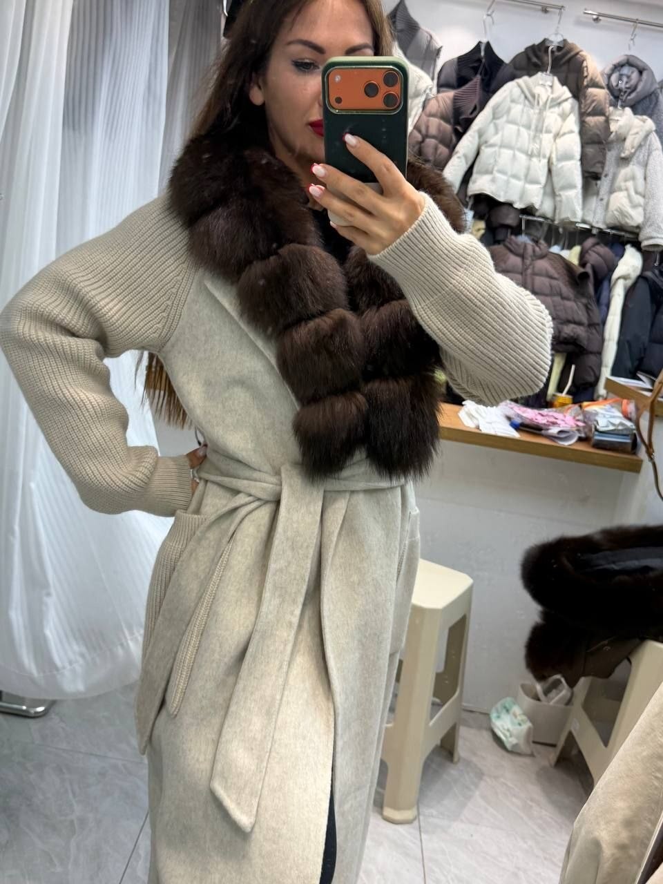вязанный кардиган с натуральным мехом финского песца city furs,утепленное кашемировое пальто с мехом куницы,пальто с мехом,утепленное кашемировое пальто с мехом соболя,пальто кашемировое с мехом песца