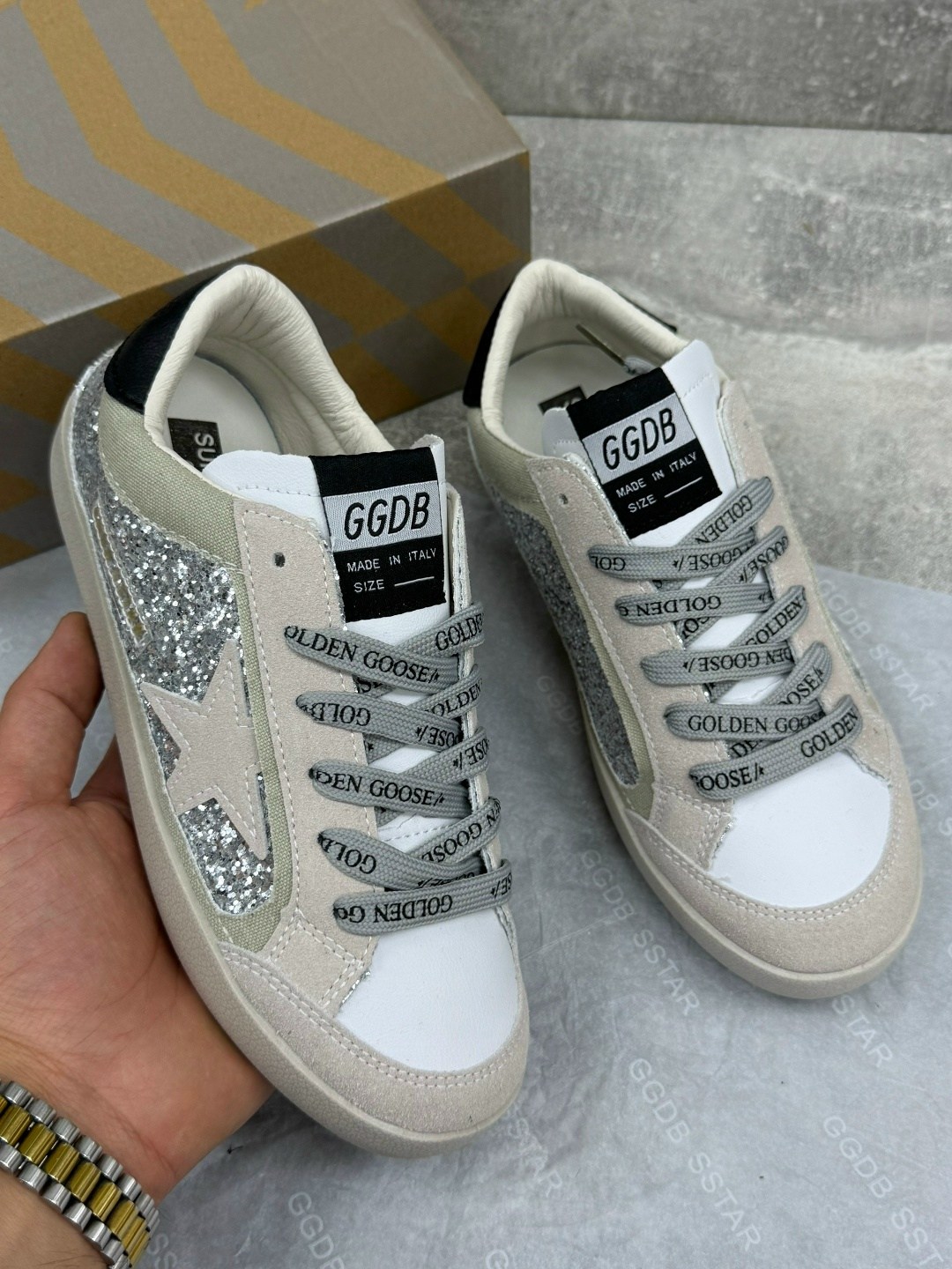 ,кеды golden goose,кроссовки golden goose,golden goose кеды женские,кроссовки golden goose с пайетками на платформе