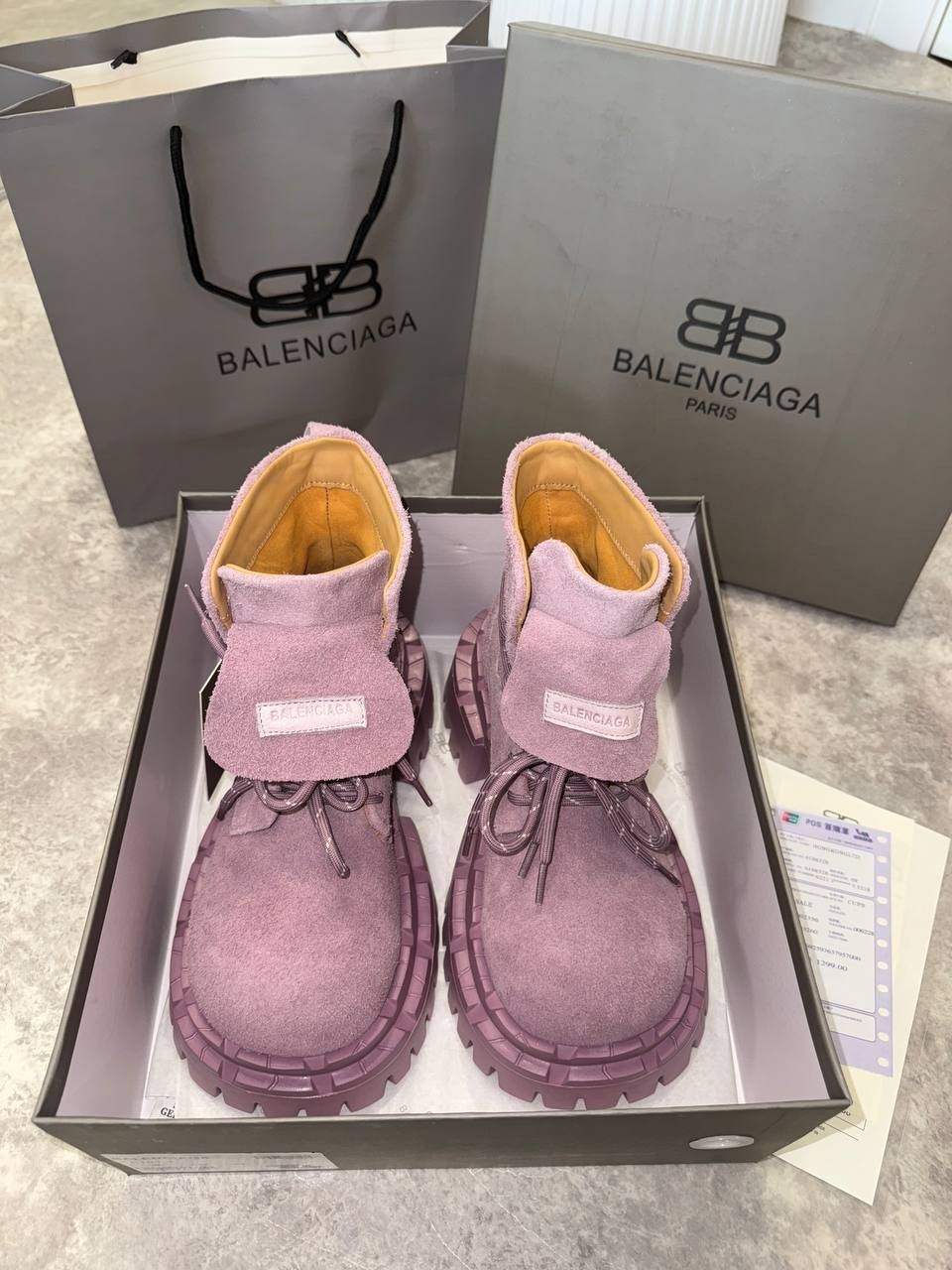 ботинки осенние баленсиага balenciaga цвет пурпурно-розовый,ботинки осенние balenciaga balenciaga розово-пурпурный,ботинки осенние balenciaga,ботинки balenciaga арт вх101 арт.5150216,ботинки тракторны